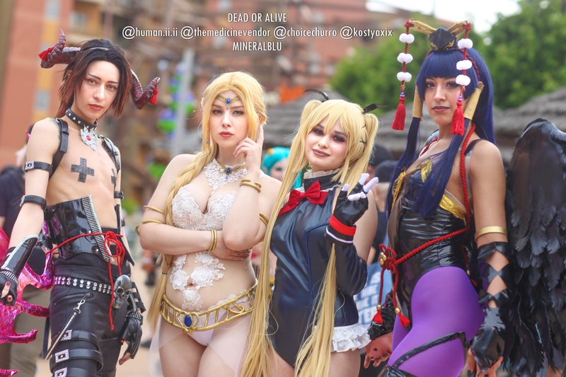 Illustration for article titled ColossalCon 2019, aka Cosplay's Great Pool Party
